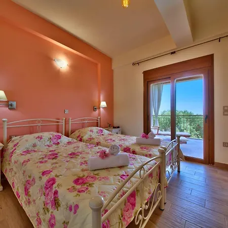 Androniki Villa *