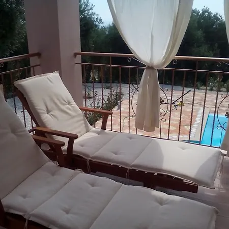Androniki Villa