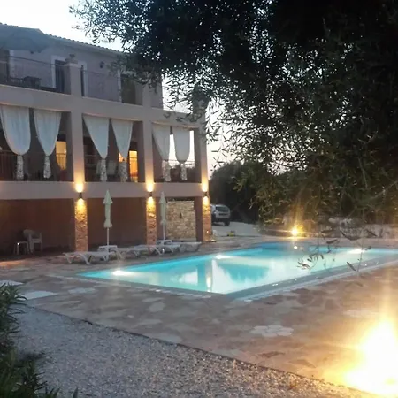 Androniki * Longos (Paxos)